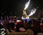 [碧桂園鉆石灣何府宴會]被聘請花式調酒演出