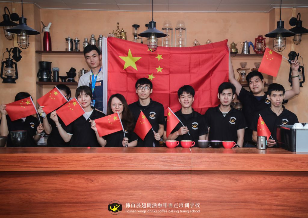 佛山展翅學院已進行全面消毒，請到校參觀